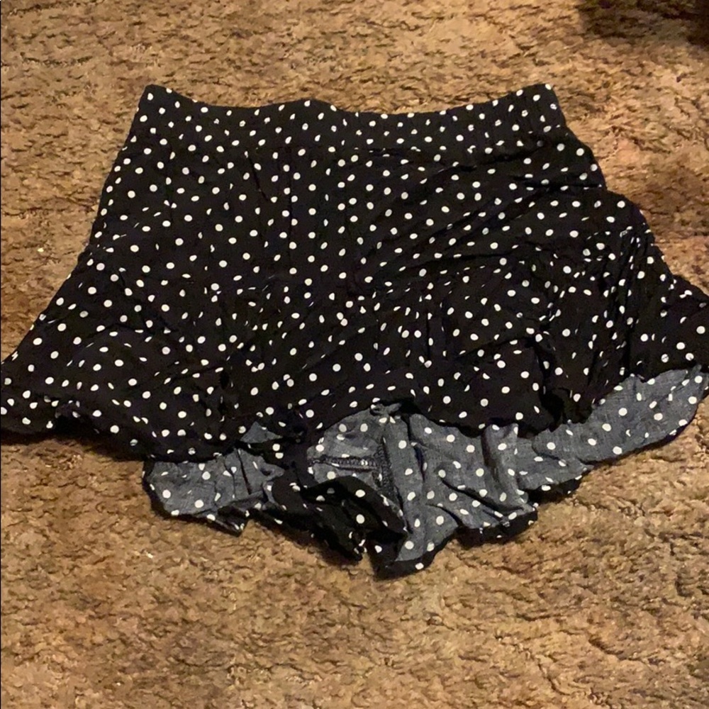 Flounce Shorts